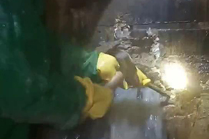 娄底消防水池堵漏施工视频